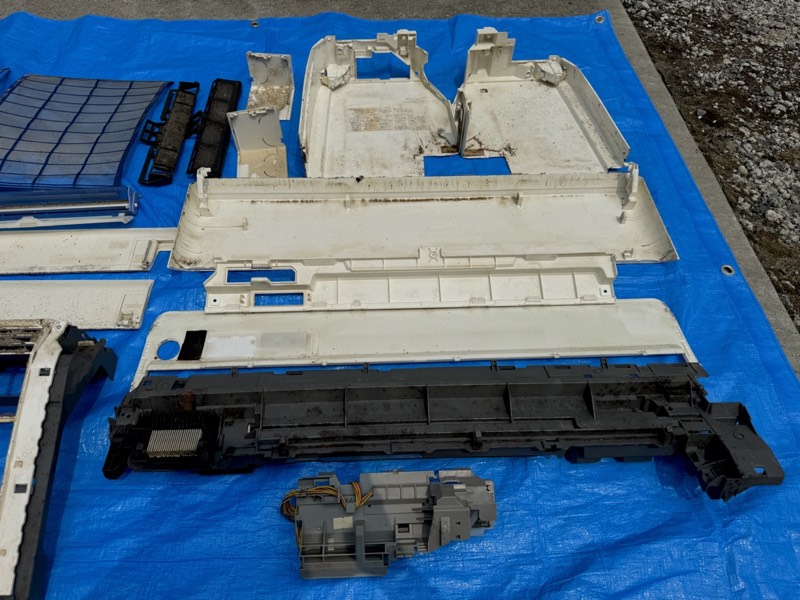 エアコン洗浄 ビフォー